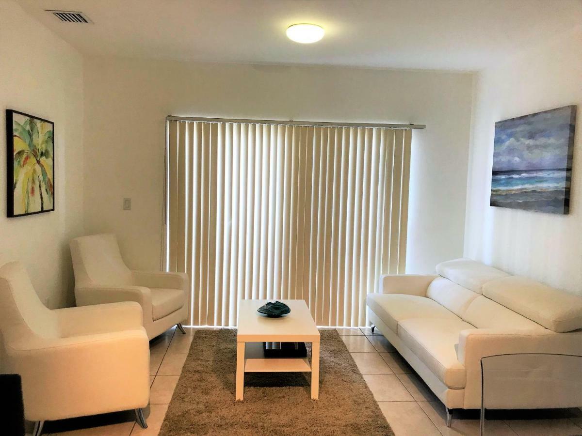 Shamrock By The Gables Villa Miami Exterior photo